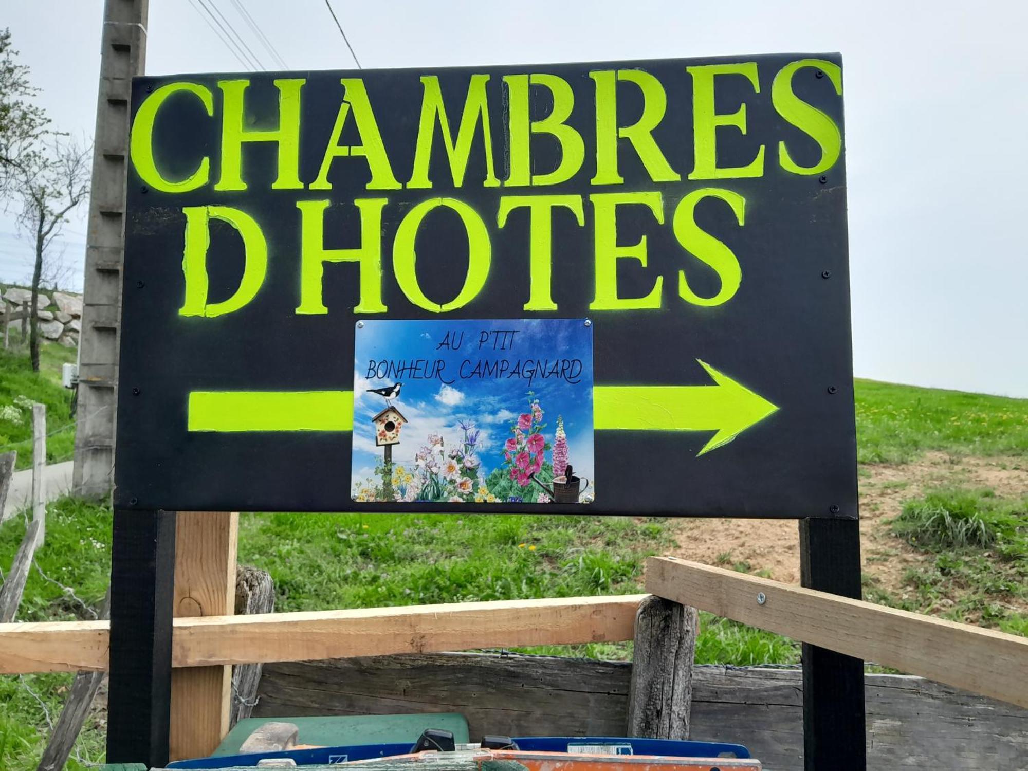 Chambres D Hotes Au P'Tit Bonheur Campagnard Jarnosse Exterior photo